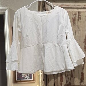 essue White Peplum Bell-Sleeve Blouse